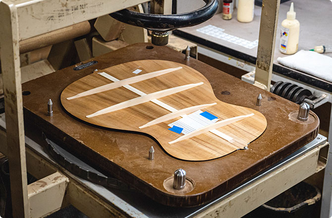 Acoustic Guitar Bracing