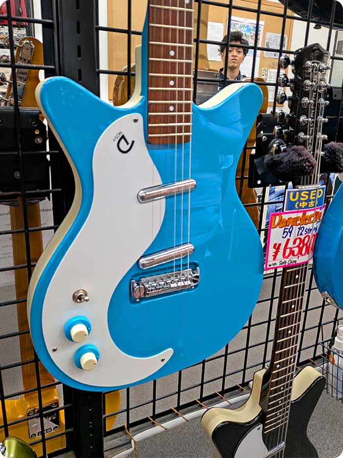 Left Handed Danelectro 59M NOS+