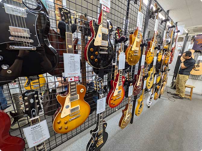 Tokyo Japan Left Handed Guitars